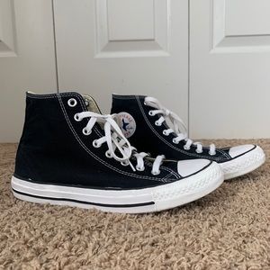 Black Converse